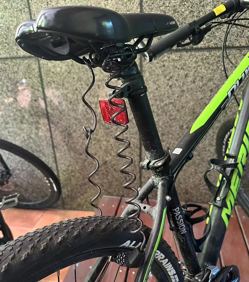 Catena di lucchetto per casco  - Chain Lock Combination recensione e prezzo